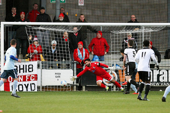 Dartford v Poole Town - Vanarama National League South - 03/12/2