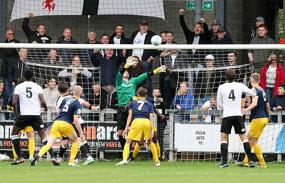 Dartford v Bognor Regis Town - Vanarama National League South -