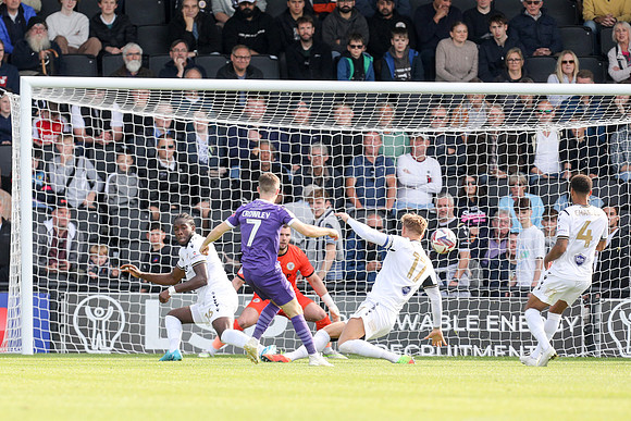 Bromley v Notts County - League 2 - 14-09-24