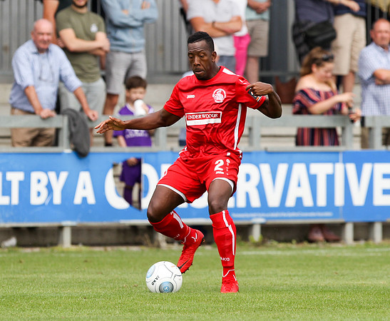 Dartford v Hemel Hempstead - Vanarama National League South - 11