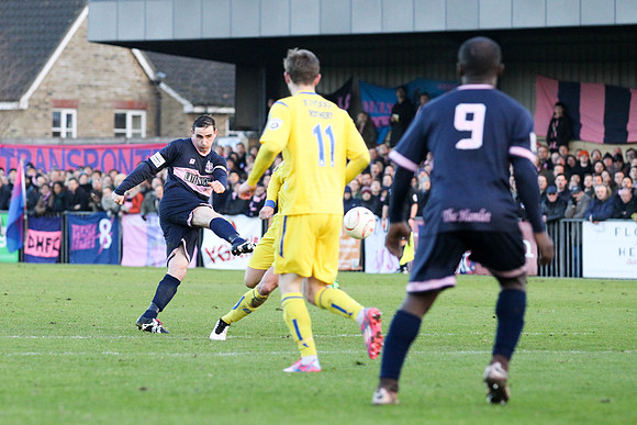 Dulwich Hamlet v Guiseley - FA Trophy - 16/01/2016