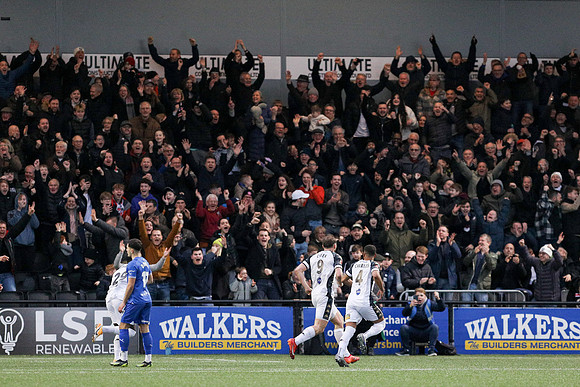 Bromley v Chesterfield - Vanarama National League - 17th February 2024