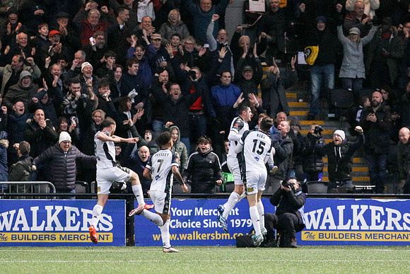 Bromley v Chesterfield - Vanarama National League - 17th February 2024
