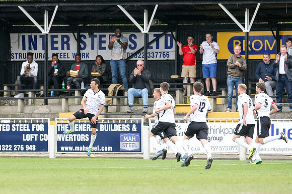 Bromley v Barrow - National League - 14th April 2017