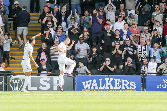 Bromley v Cheltenham - League 2 - 03-05-25