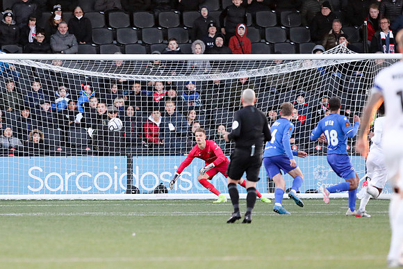 Bromley v Wealdstone - Vanarama National League - 4th December 2
