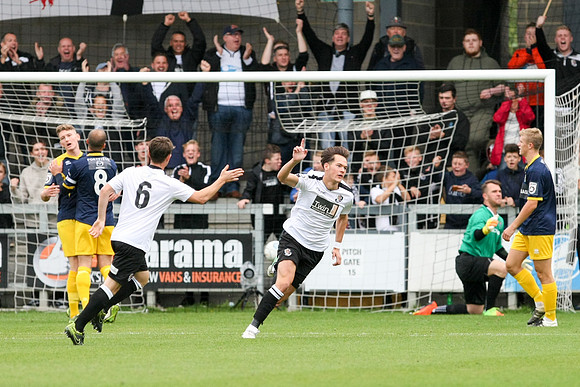 Dartford v Bognor Regis Town - Vanarama National League South - 7th October 2017