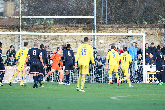 Dulwich Hamlet v Guiseley - FA Trophy - 16/01/2016