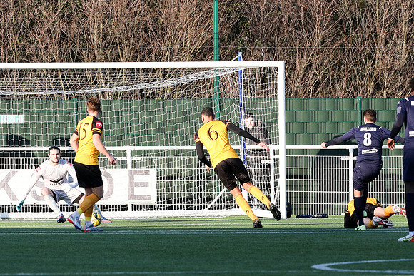 Aveley v Cray Wanderers - Isthmian League Premier division - 21s