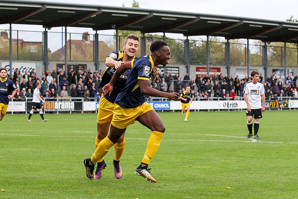 Dartford v Bognor Regis Town - Vanarama National League South -