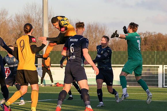 Aveley v Cray Wanderers - Isthmian League Premier division - 21s
