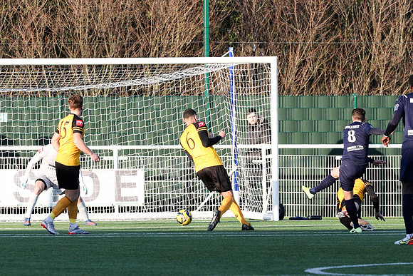 Aveley v Cray Wanderers - Isthmian League Premier division - 21s