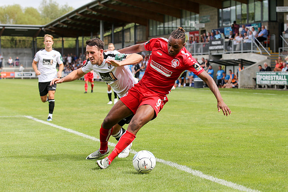 Dartford v Hemel Hempstead - Vanarama National League South - 11