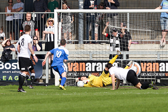 Dartford v Bath City - Vanarama National League South - 21st Apr