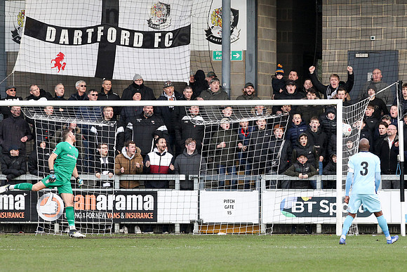 Dartford v Bath City - Vanarama National League South - 9th February 2019
