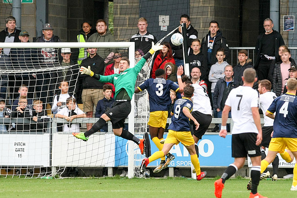 Dartford v Bognor Regis Town - Vanarama National League South -