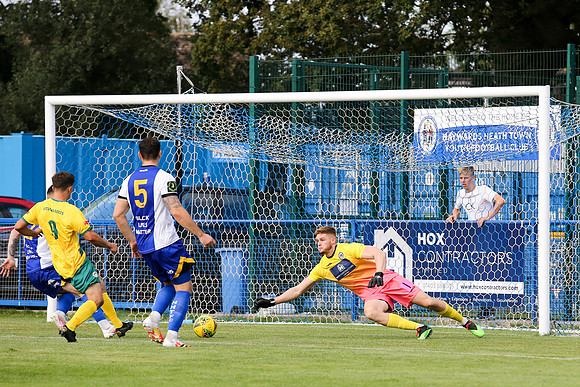 Haywards Heath Town v Ashford United - Isthmian League South East division - 18th September 2021