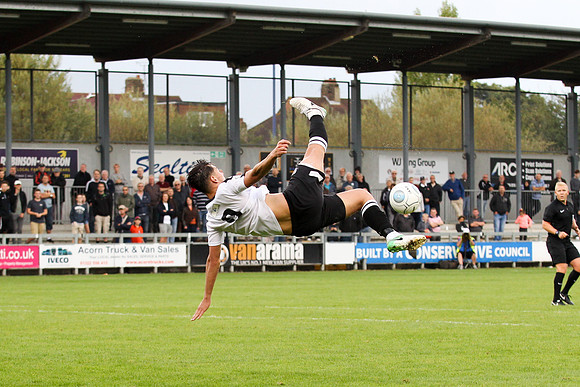 Dartford v Chippenham Town - Vanarama National League South - 9th September 2017