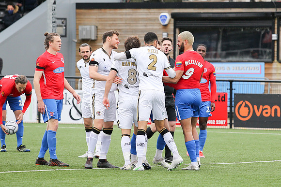 Bromley v Dagenham & Redbridge - Vanarama National League - 10th