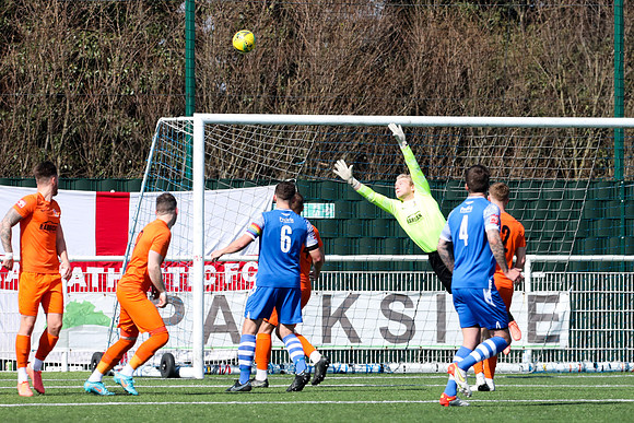 Grays Athletic v Brentwood Town - Isthmian League North division