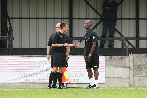 Staines Town v Dulwich Hamlet - Bostik League Premier Division -