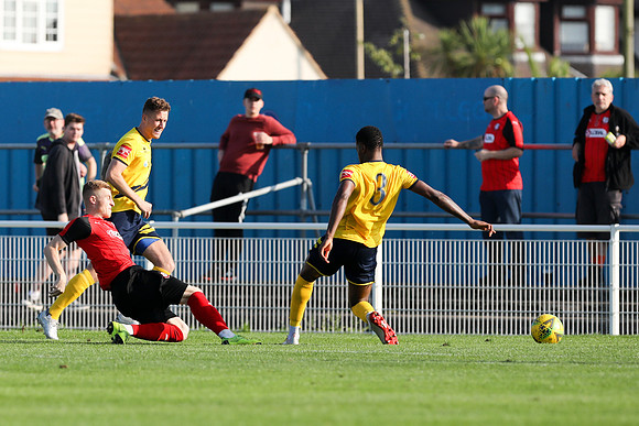 Canvey Island v Coggeshall Town - FA Trophy - 25th September 202