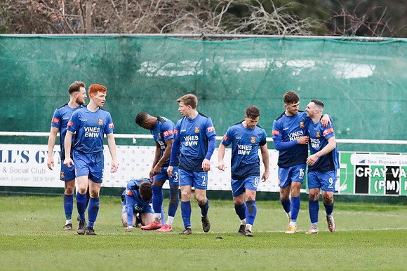 Cray Valley PM v Three Bridges - Isthmian League South East divi