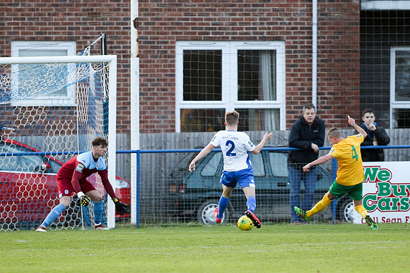 Haywards Heath Town v Horsham - Bostik League South East divisio