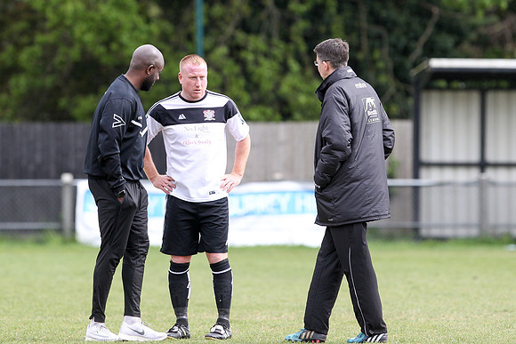 Molesey v Northwood - Bostik League South Central division - 27t