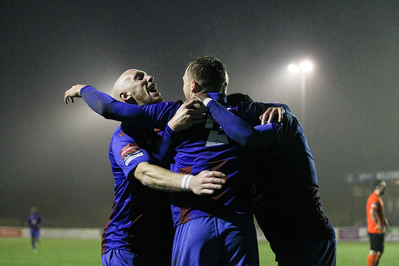 Maldon & Tiptree v Bury Town - Ryman League Division 1 North - 12/11/2016