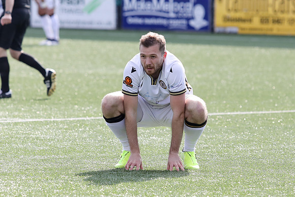 Bromley v Wealdstone - Vanarama National League - 2nd April 2021