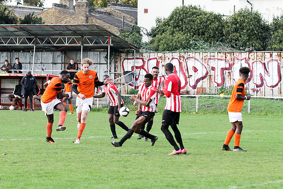 Clapton v Tower Hamlets - Essex Senior League - 28th October 2017
