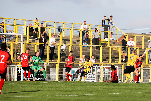 Canvey Island v Coggeshall Town - FA Trophy - 25th September 202