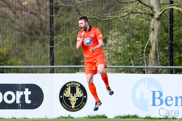 Kings Langley v Merthyr Town - Evo-Stik Southern League Premier
