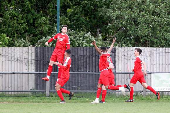 Molesey v Northwood - Bostik League South Central division - 27th April 2019