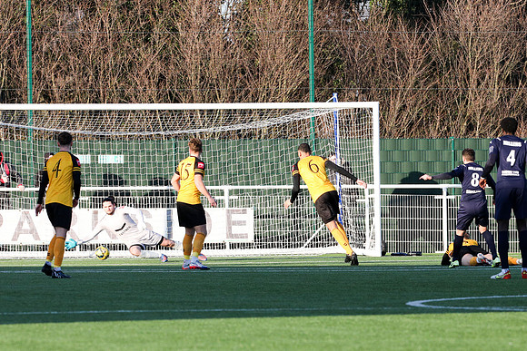 Aveley v Cray Wanderers - Isthmian League Premier division - 21s