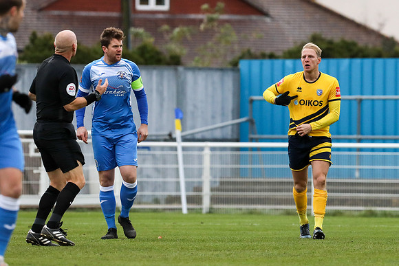 Canvey Island v Tonbridge Angels - FA Trophy - 27th November 202