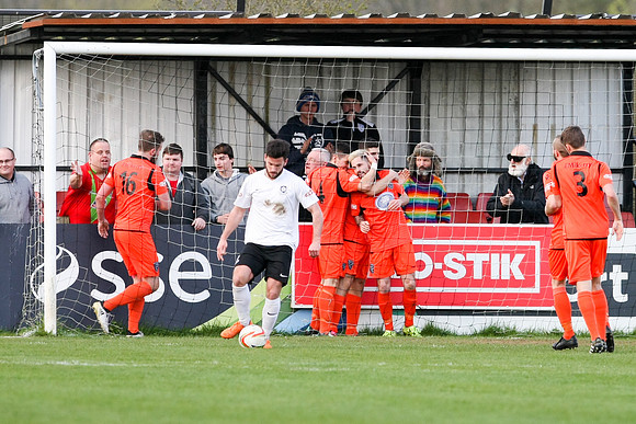 Kings Langley v Merthyr Town - Evo-Stik Southern League Premier Division - 1st April 2017