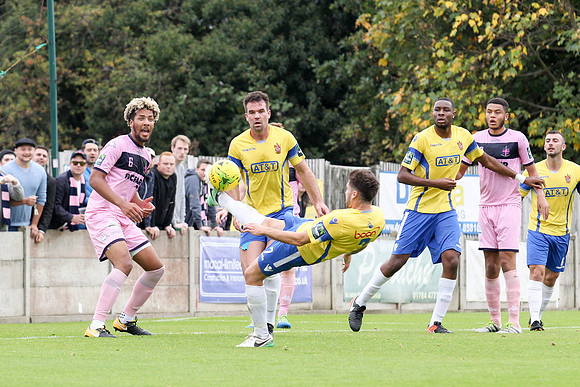 Staines Town v Dulwich Hamlet - Bostik League Premier Division -