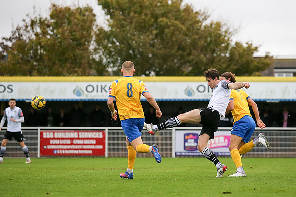 Canvey Island v Bishops Stortford - Isthmian League Premier Divi