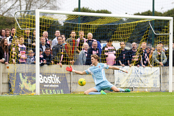 Staines Town v Dulwich Hamlet - Bostik League Premier Division -