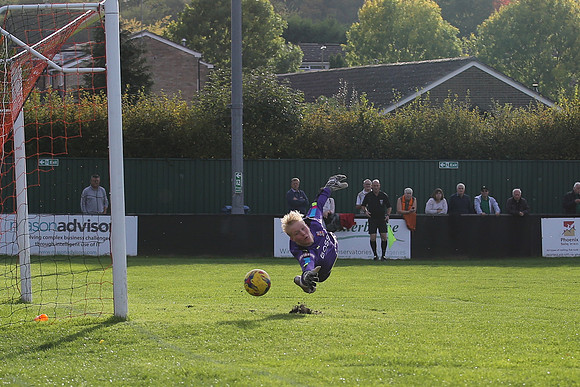 Hartley Wintney v Hendon - Evo-Stik League South Premier South -