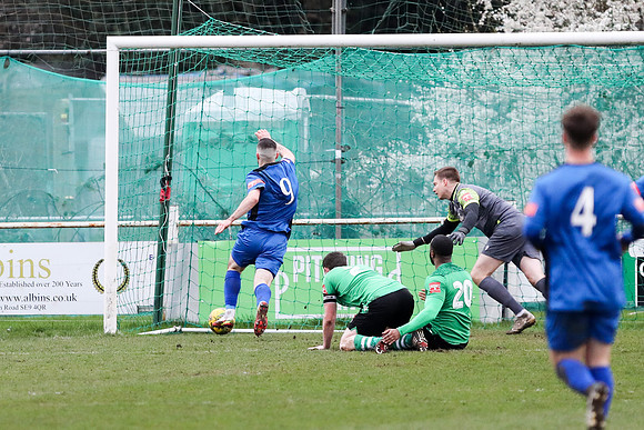 Cray Valley PM v Three Bridges - Isthmian League South East divi