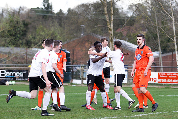 Kings Langley v Merthyr Town - Evo-Stik Southern League Premier