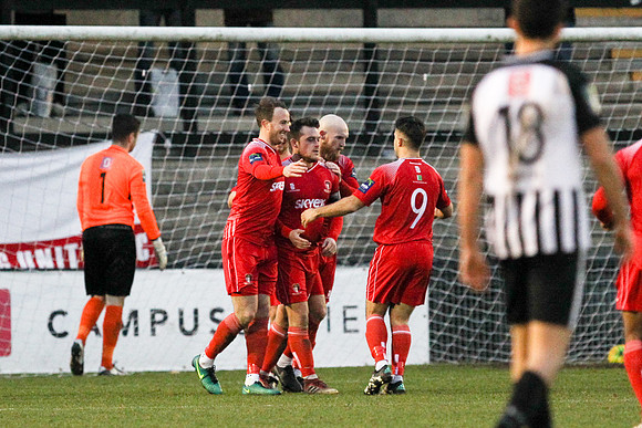 Tooting & Mitcham Utd v Hayes & Yeading Utd - Bostik League Sout