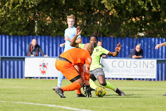 Brentwood Town v Grays Athletic - Isthmian North - 19th September 2020