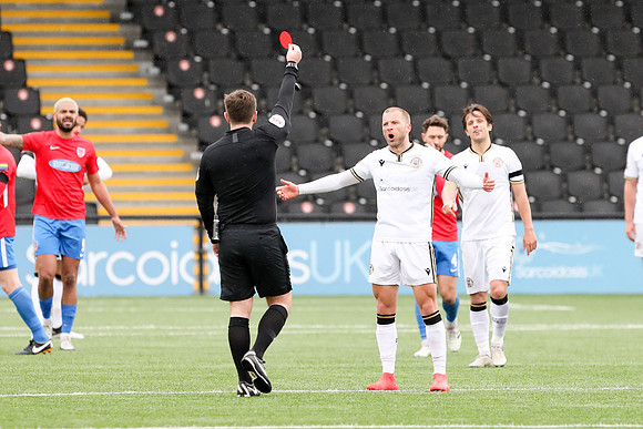 Bromley v Dagenham & Redbridge - Vanarama National League - 10th April 2021
