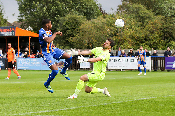 Wealdstone v Havant & Waterlooville - Vanarama National League S