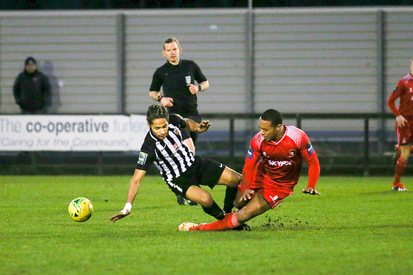 Tooting & Mitcham Utd v Hayes & Yeading Utd - Bostik League Sout