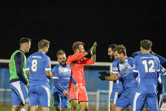 Canvey Island v Tonbridge Angels - FA Trophy - 27th November 2021